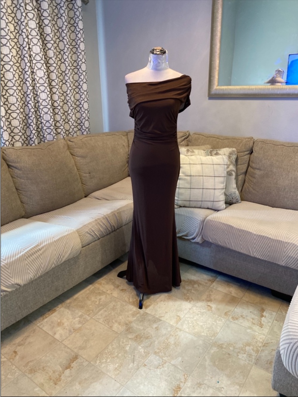New Women Medium Off The Shoulder Brown Ruched Formal Dress - Picture 5 of 11